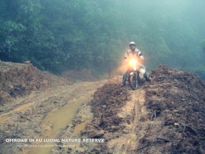 Off road in Pu Luong