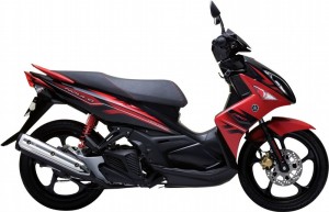 Yamaha Nouvo is the appropriate motorcycle for trips around the city, very easy to use and safe.